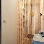 Bleu Bonheur Apartment